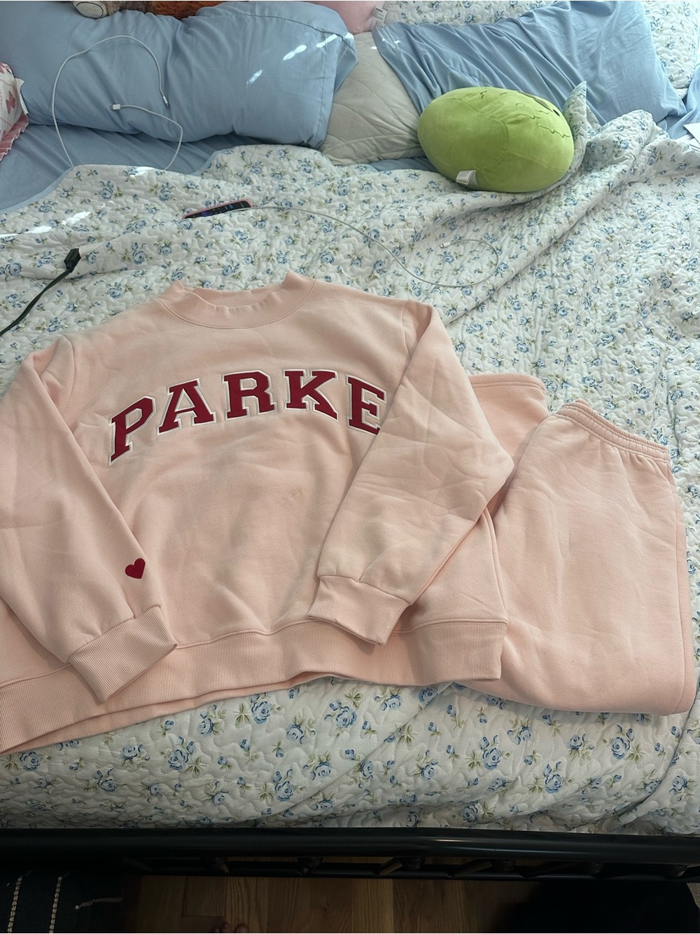 Parke Pink Crewneck Sweatshirt & Jogger Set